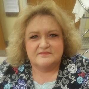 Meet your Posher, Carolyn